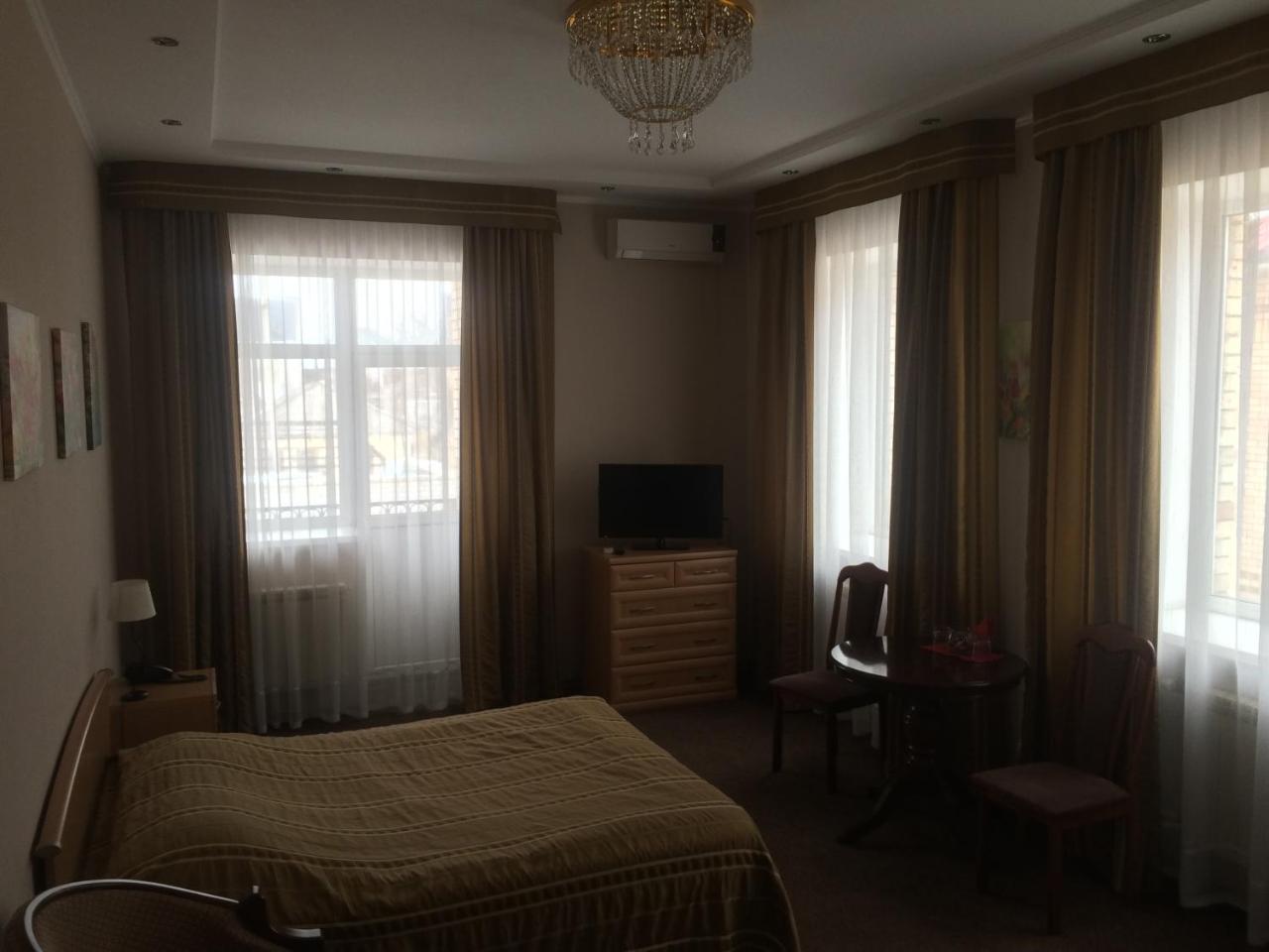 Altyn Adam Hotel Pawlodar Exterior foto